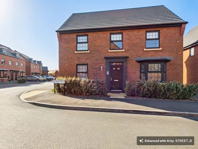 4 bedroom detached on Rowthorn Street, Drakelow, for sale with Option Estates